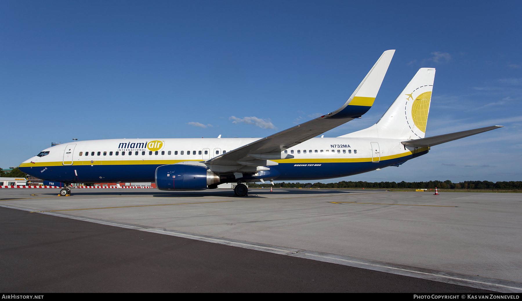 Aircraft Photo of N732MA | Boeing 737-81Q | Miami Air International | AirHistory.net #229926