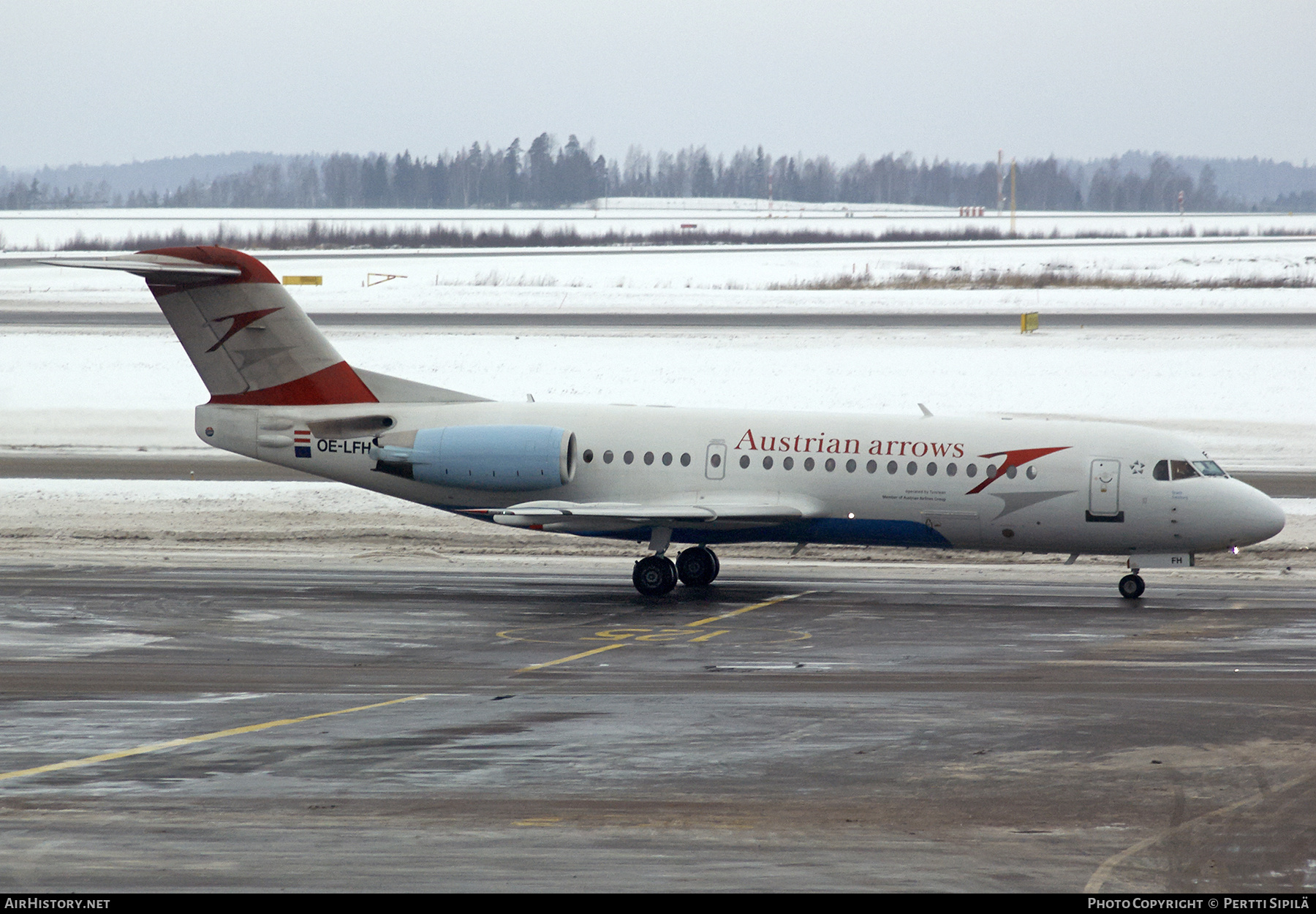 Aircraft Photo of OE-LFH | Fokker 70 (F28-0070) | Austrian Arrows | AirHistory.net #229930