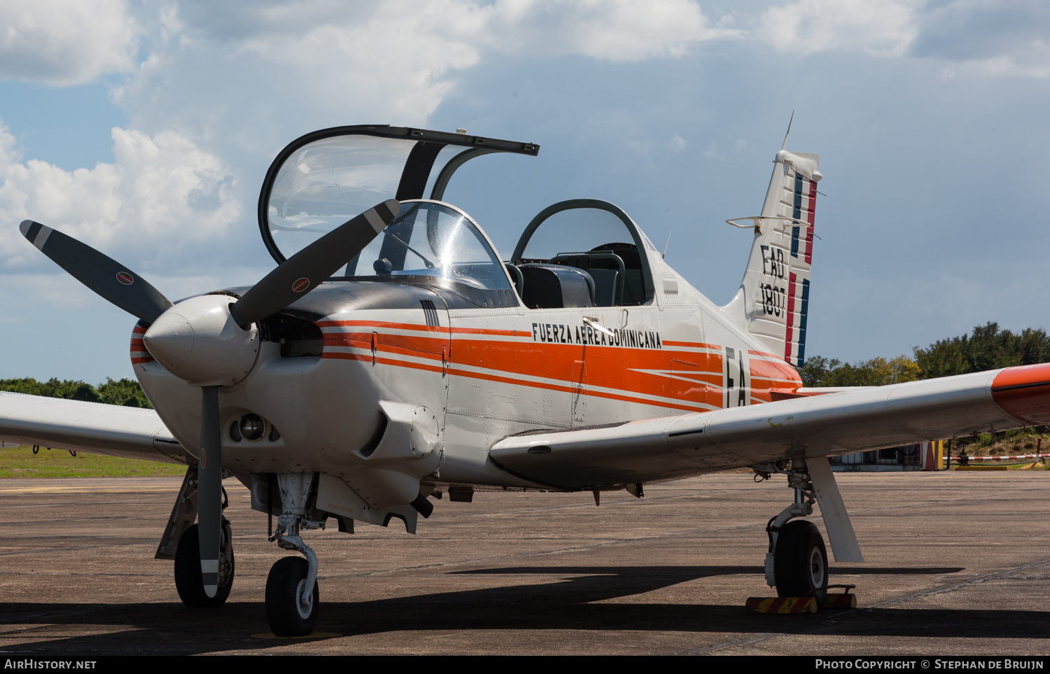 Aircraft Photo of 1807 / FAD 1807 | Enaer T-35B Pillan (ECH-51) | Dominican Republic - Air Force | AirHistory.net #229937