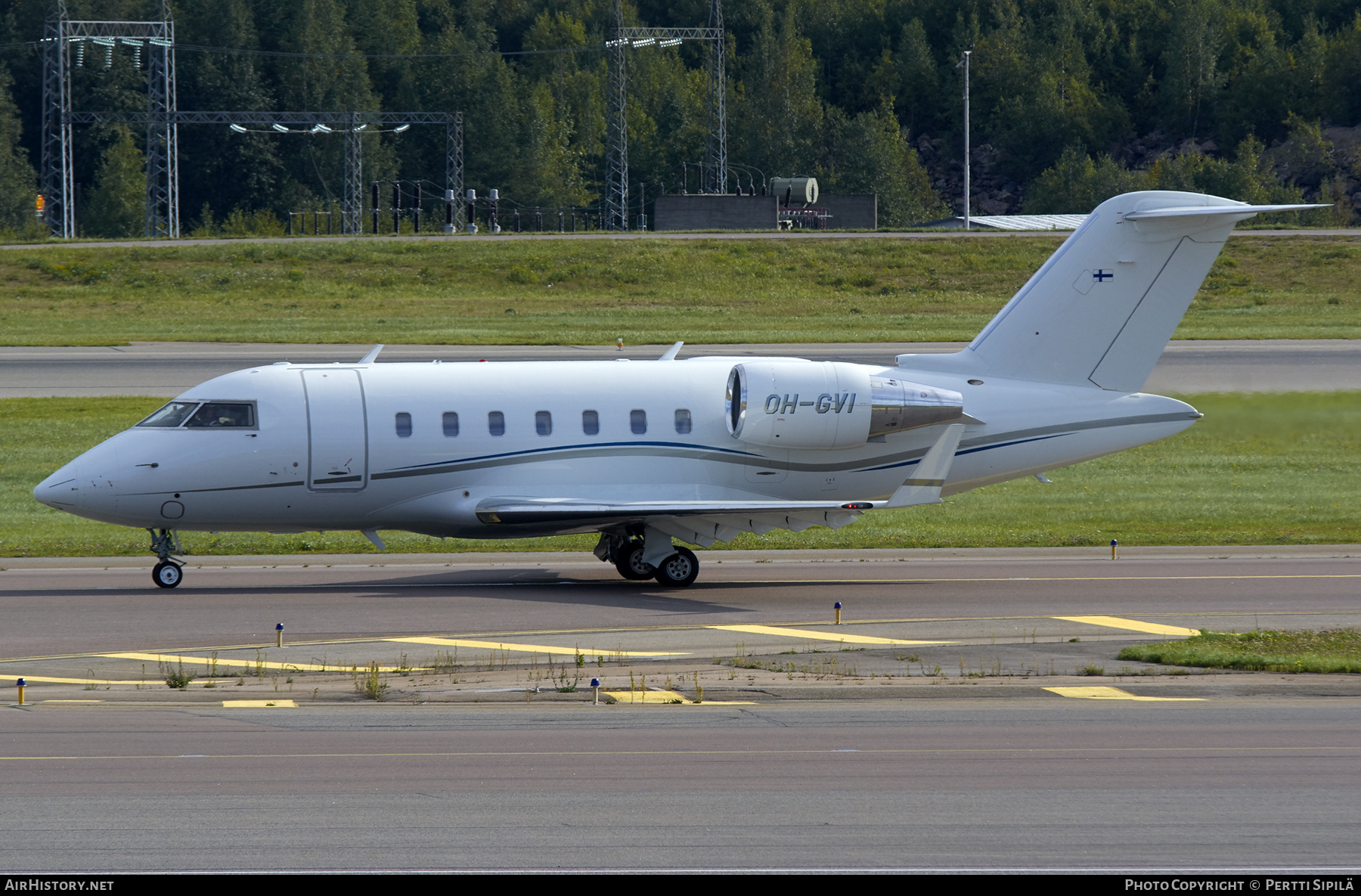 Aircraft Photo of OH-GVI | Bombardier Challenger 605 (CL-600-2B16) | AirHistory.net #229988
