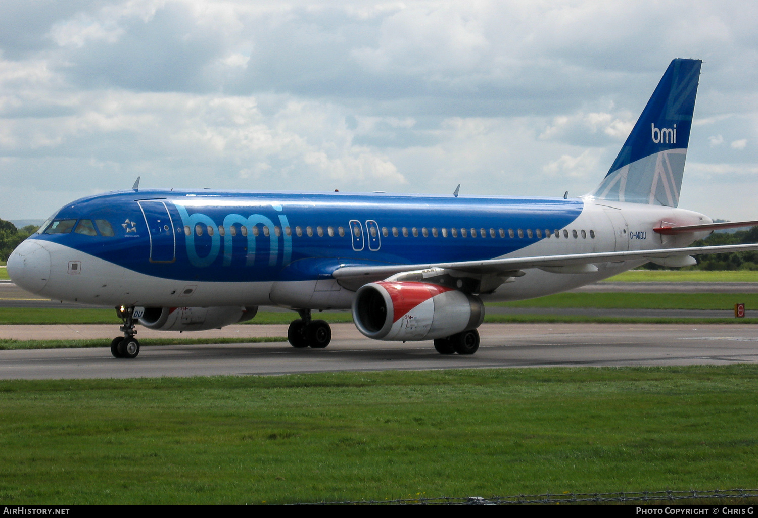 Aircraft Photo of G-MIDU | Airbus A320-232 | BMI - British Midland International | AirHistory.net #230166