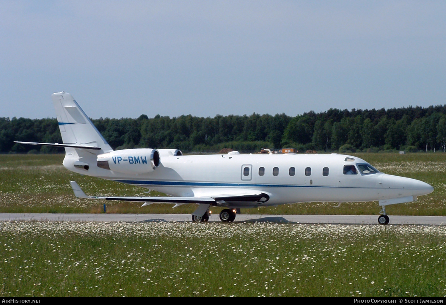 Aircraft Photo of VP-BMW | Gulfstream Aerospace G100 | AirHistory.net #230242