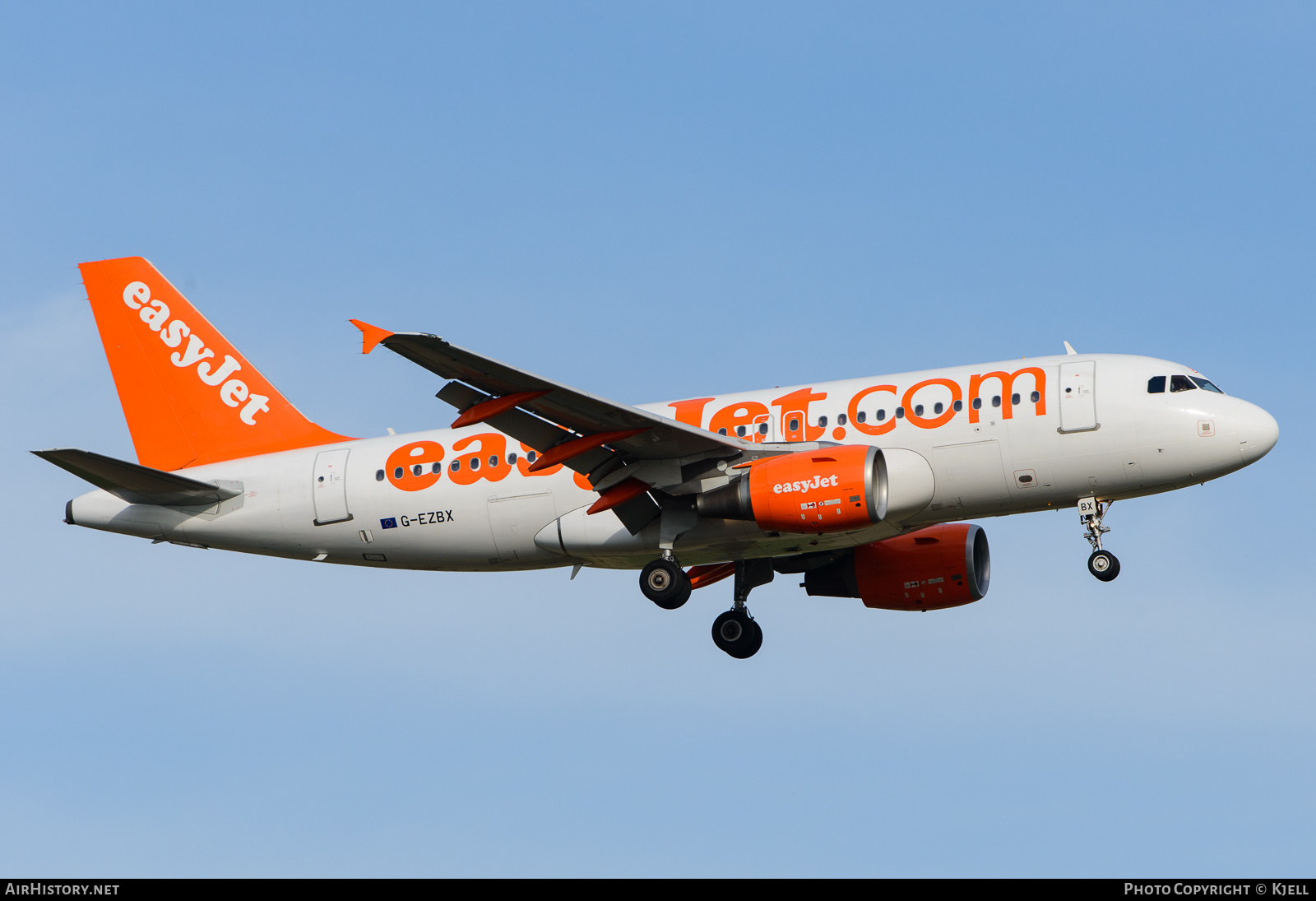 Aircraft Photo of G-EZBX | Airbus A319-111 | EasyJet | AirHistory.net #230325