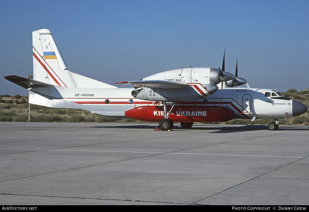 Aircraft Photo of UR-48086 | Antonov An-32P Firekiller | AirHistory.net #230397