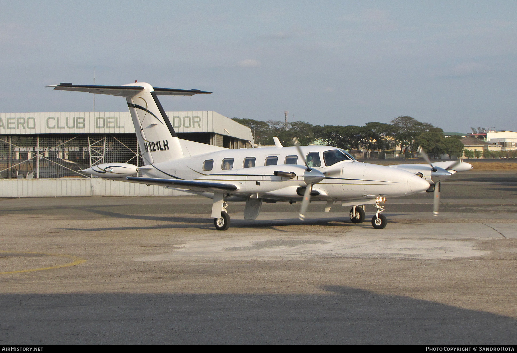 Aircraft Photo of N121LH | Piper PA-42-720 Cheyenne III | AirHistory.net #230499