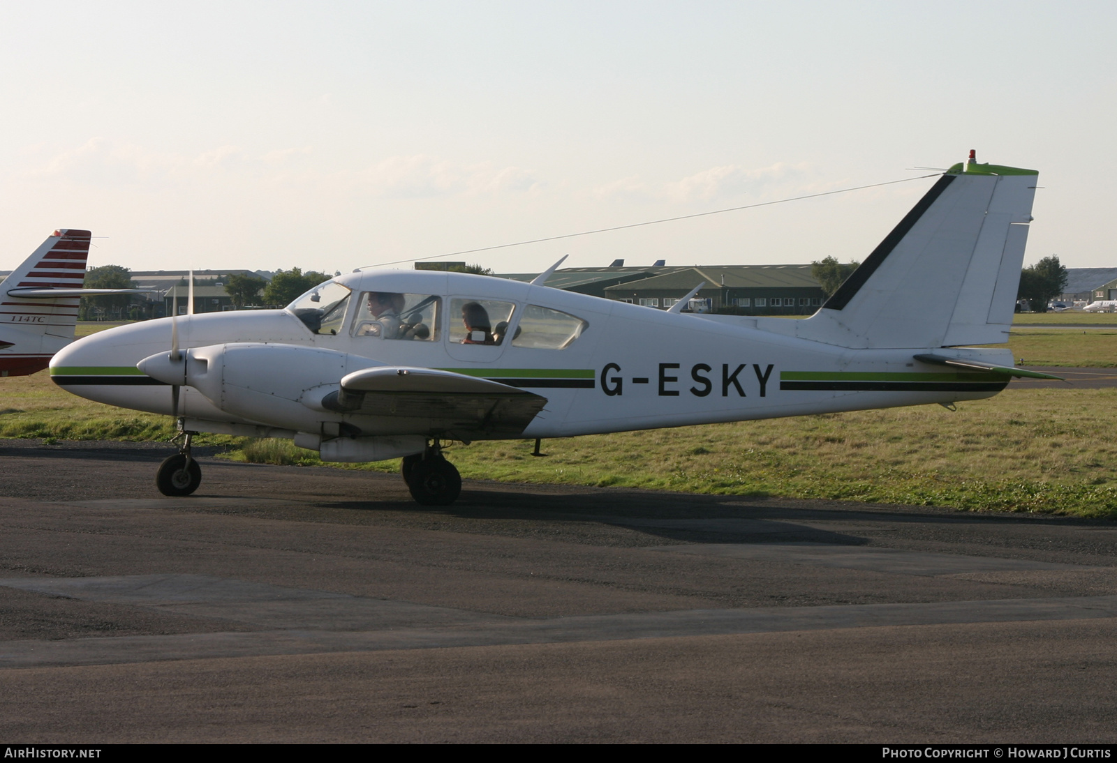 Aircraft Photo of G-ESKY | Piper PA-23-250 Aztec D | AirHistory.net #230528