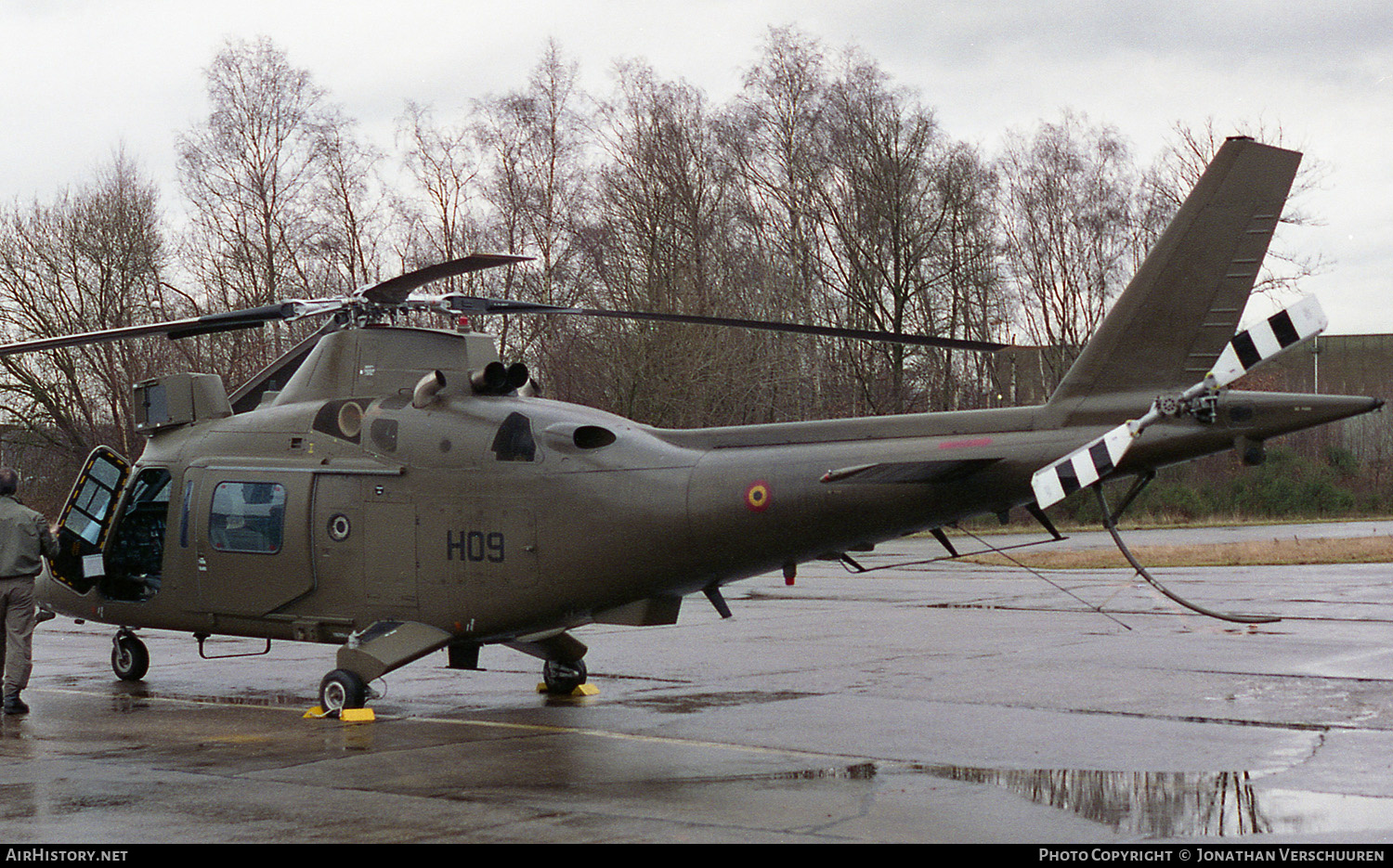 Aircraft Photo of H09 | Agusta A-109HO (A-109BA) | Belgium - Army | AirHistory.net #230549