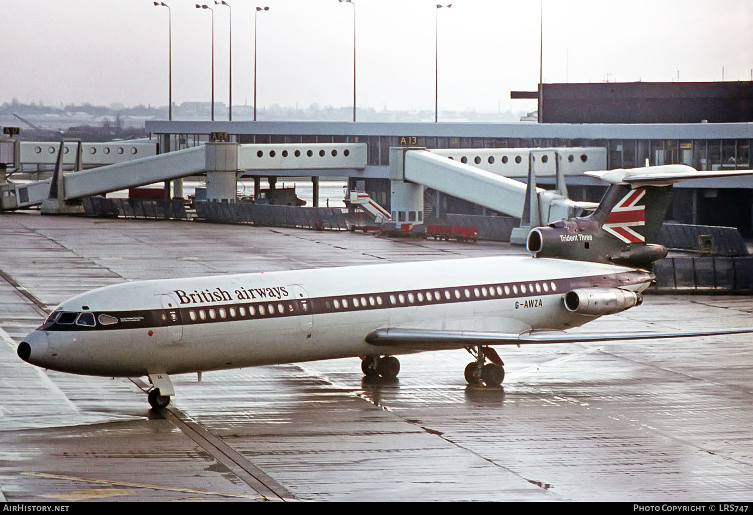 Aircraft Photo of G-AWZA | Hawker Siddeley HS-121 Trident 3B | British Airways | AirHistory.net #230601