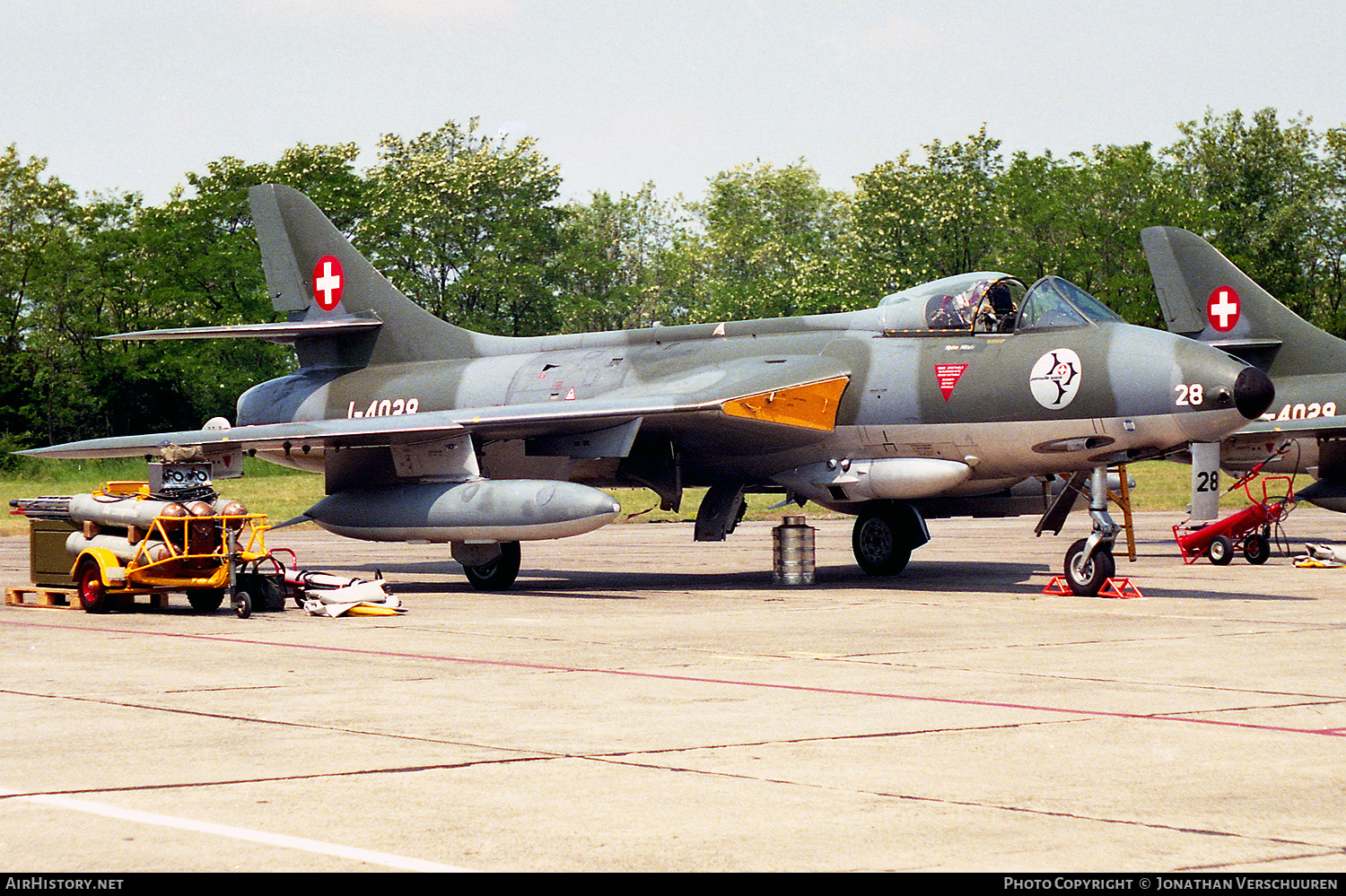 Aircraft Photo of J-4028 | Hawker Hunter F58 | Switzerland - Air Force | AirHistory.net #230612