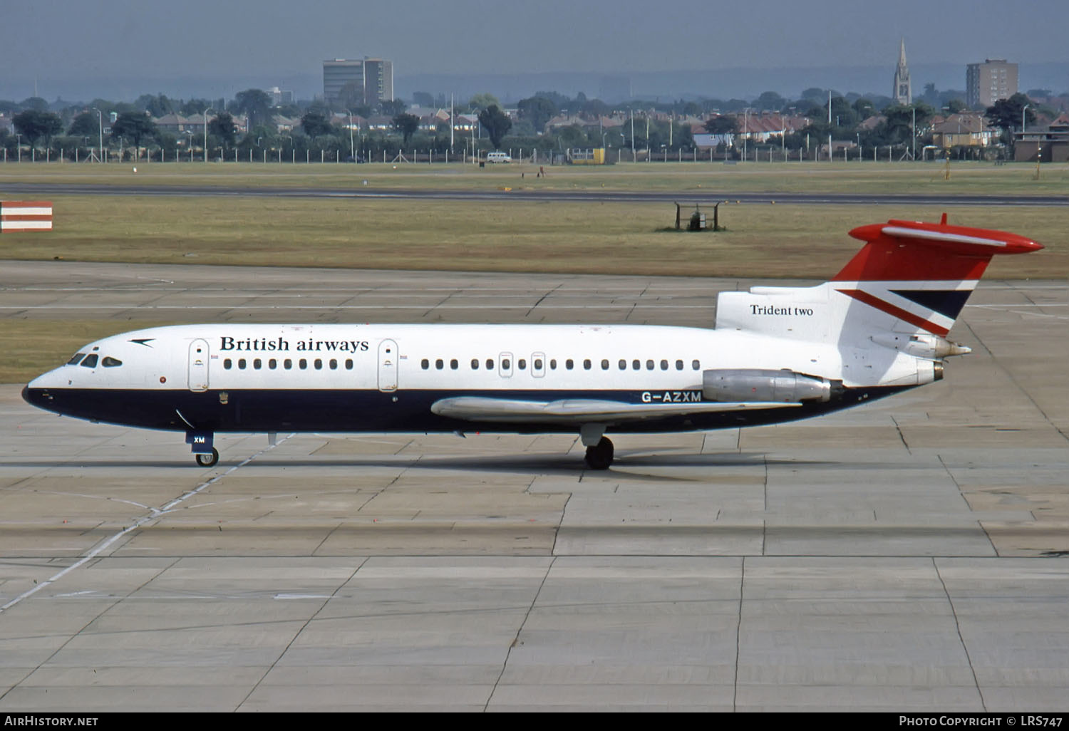 Aircraft Photo of G-AZXM | Hawker Siddeley HS-121 Trident 2E | British Airways | AirHistory.net #230613