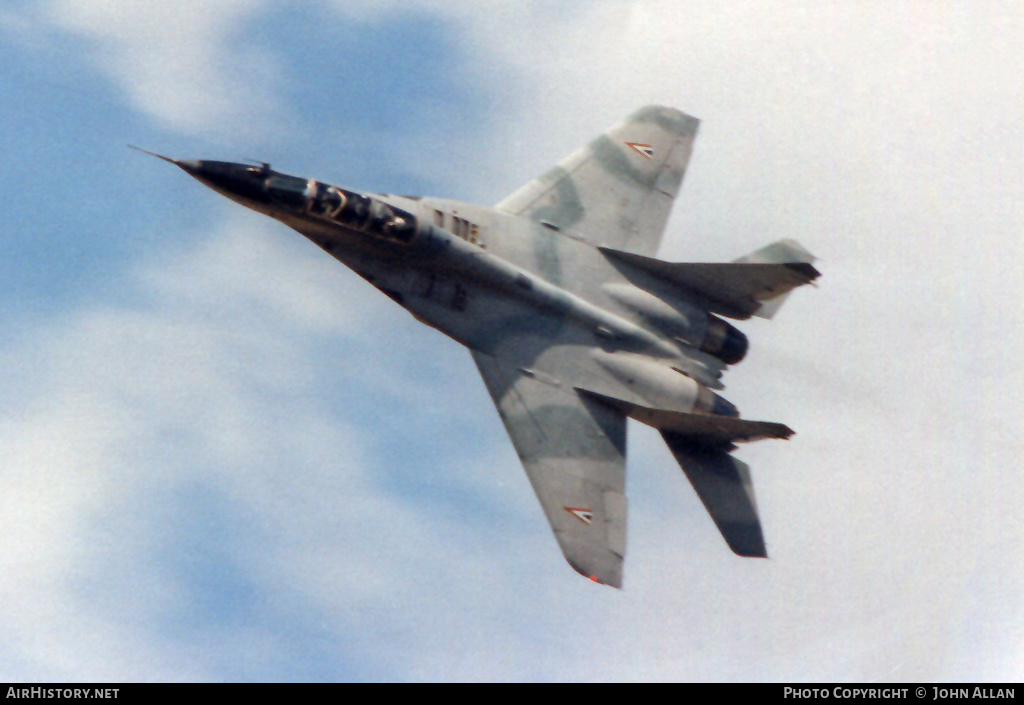 Aircraft Photo of 25 | Mikoyan-Gurevich MiG-29UB (9-51) | Hungary - Air Force | AirHistory.net #230659