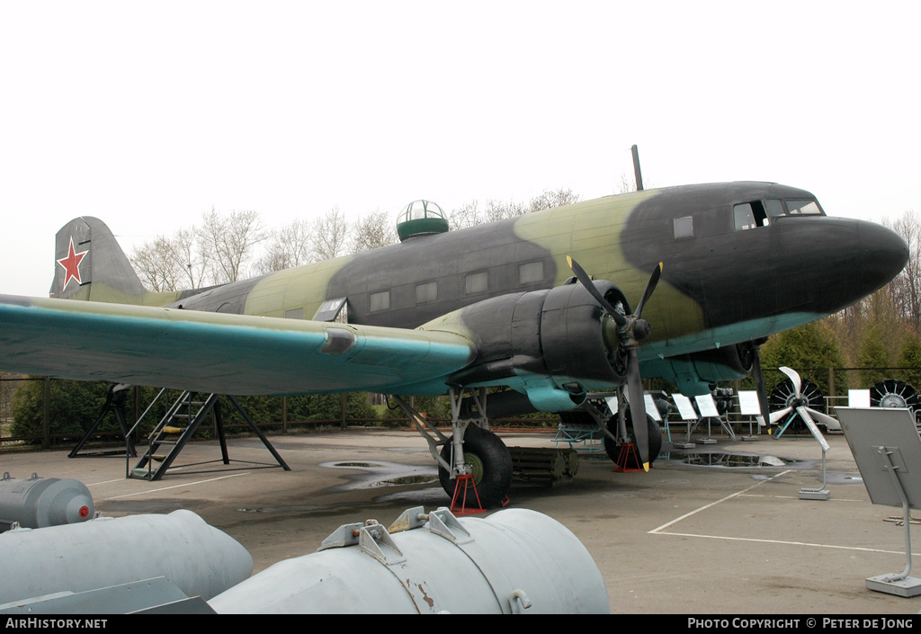 Aircraft Photo of 18438101 | Lisunov Li-2T | Soviet Union - Air Force | AirHistory.net #230733