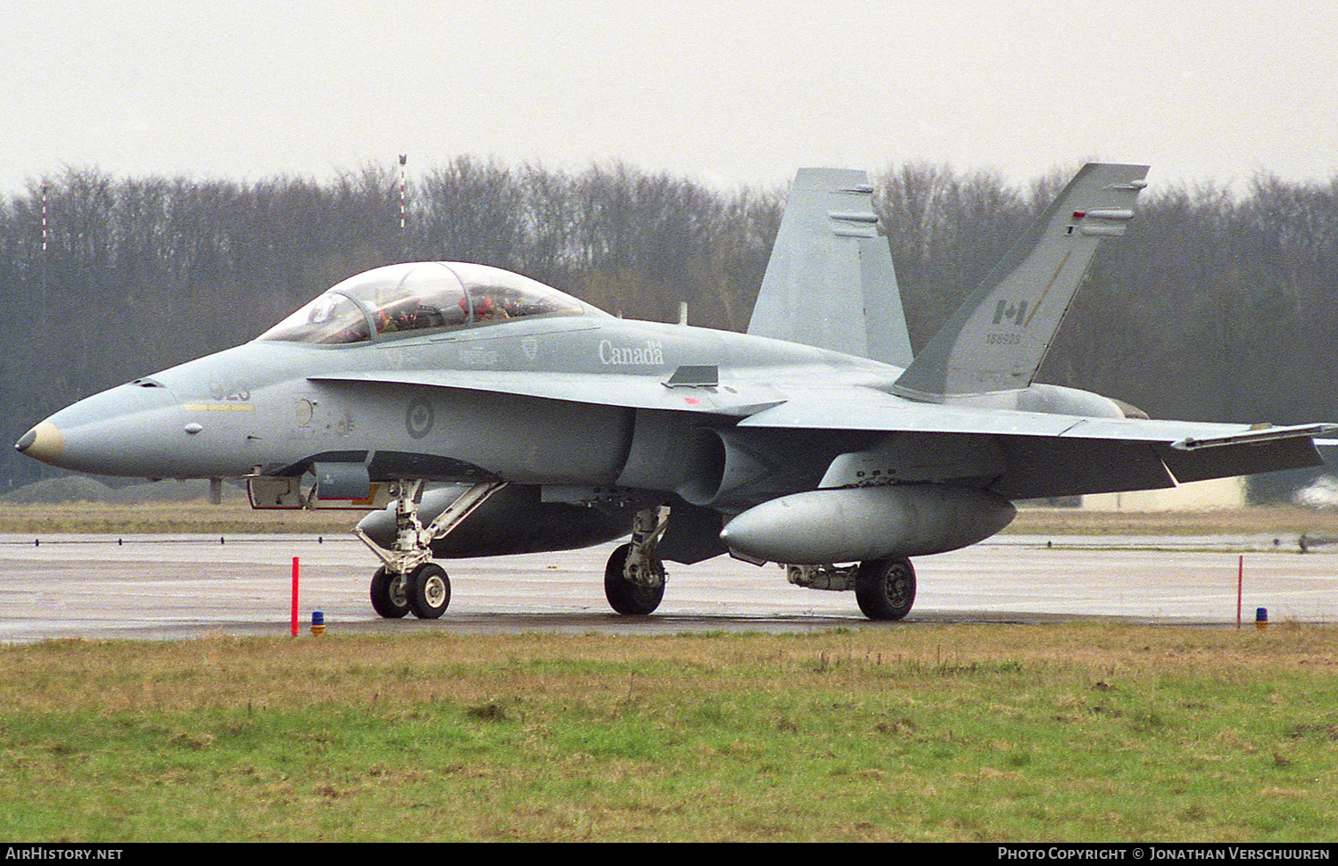 Aircraft Photo of 188923 | McDonnell Douglas CF-188B Hornet | Canada - Air Force | AirHistory.net #230777