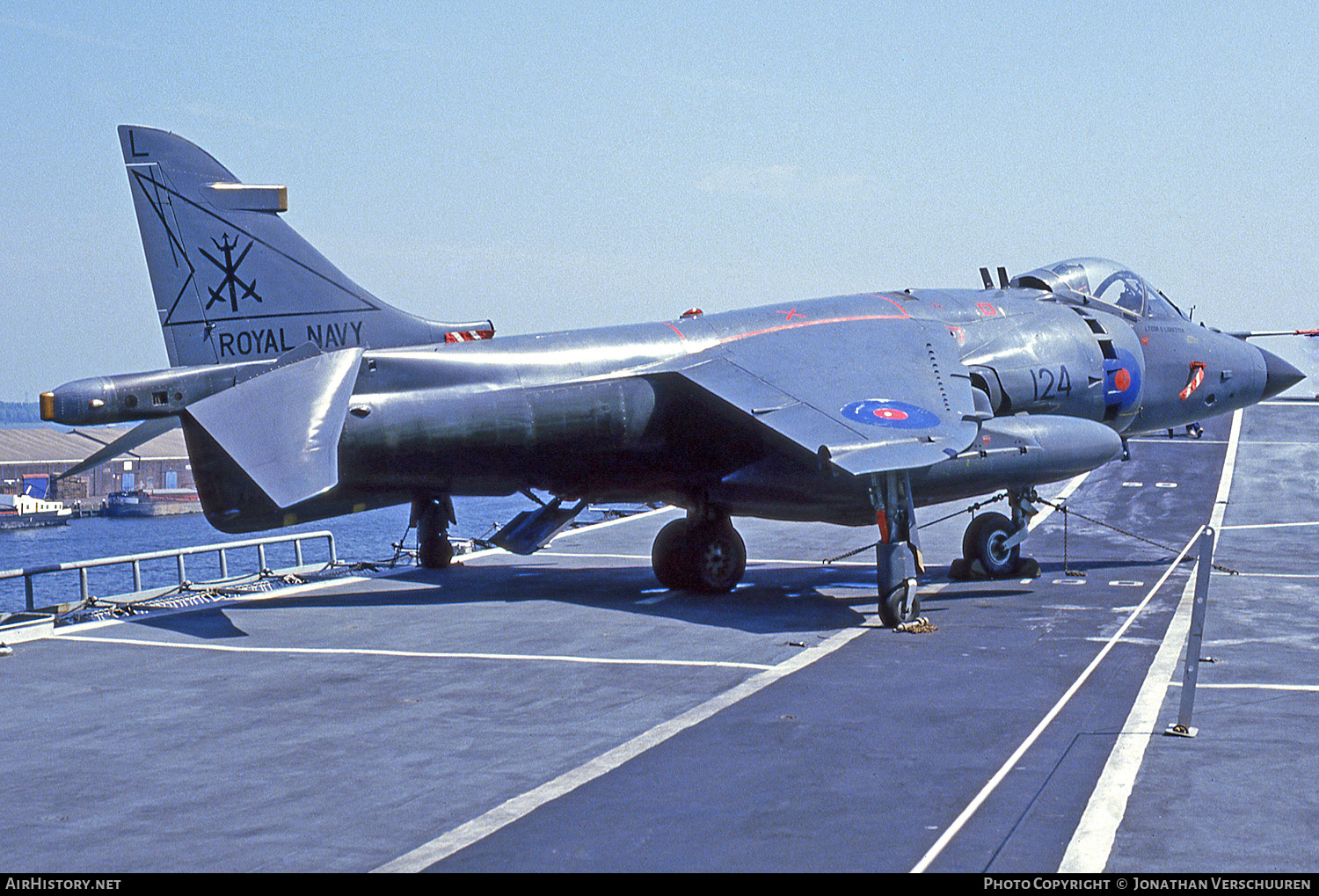 Aircraft Photo of XZ498 | British Aerospace Sea Harrier FRS1 | UK - Navy | AirHistory.net #230819