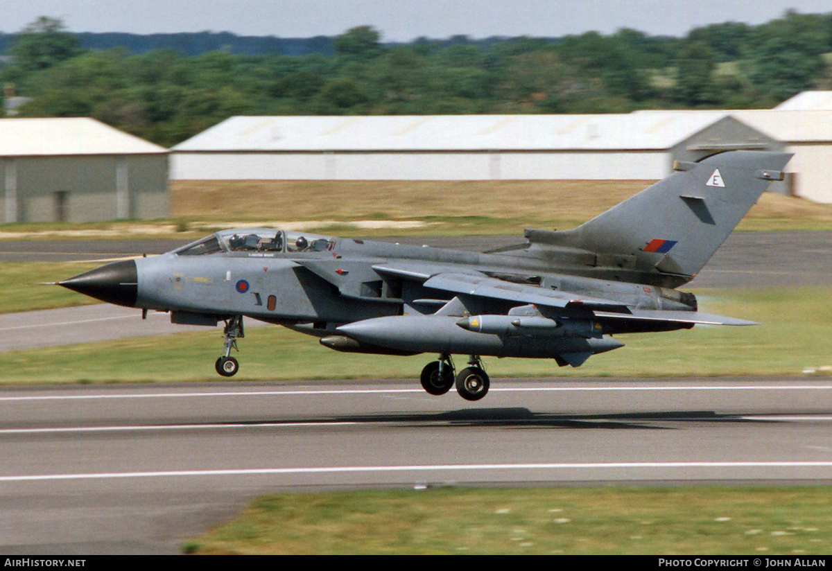 Aircraft Photo of ZA372 | Panavia Tornado GR1A | UK - Air Force | AirHistory.net #230896