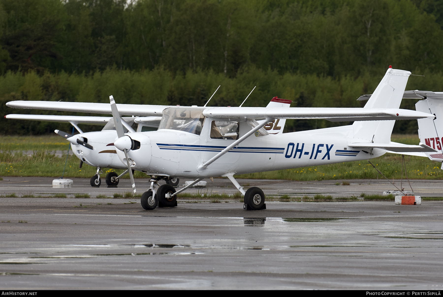 Aircraft Photo of OH-IFX | Reims F152 | AirHistory.net #231017