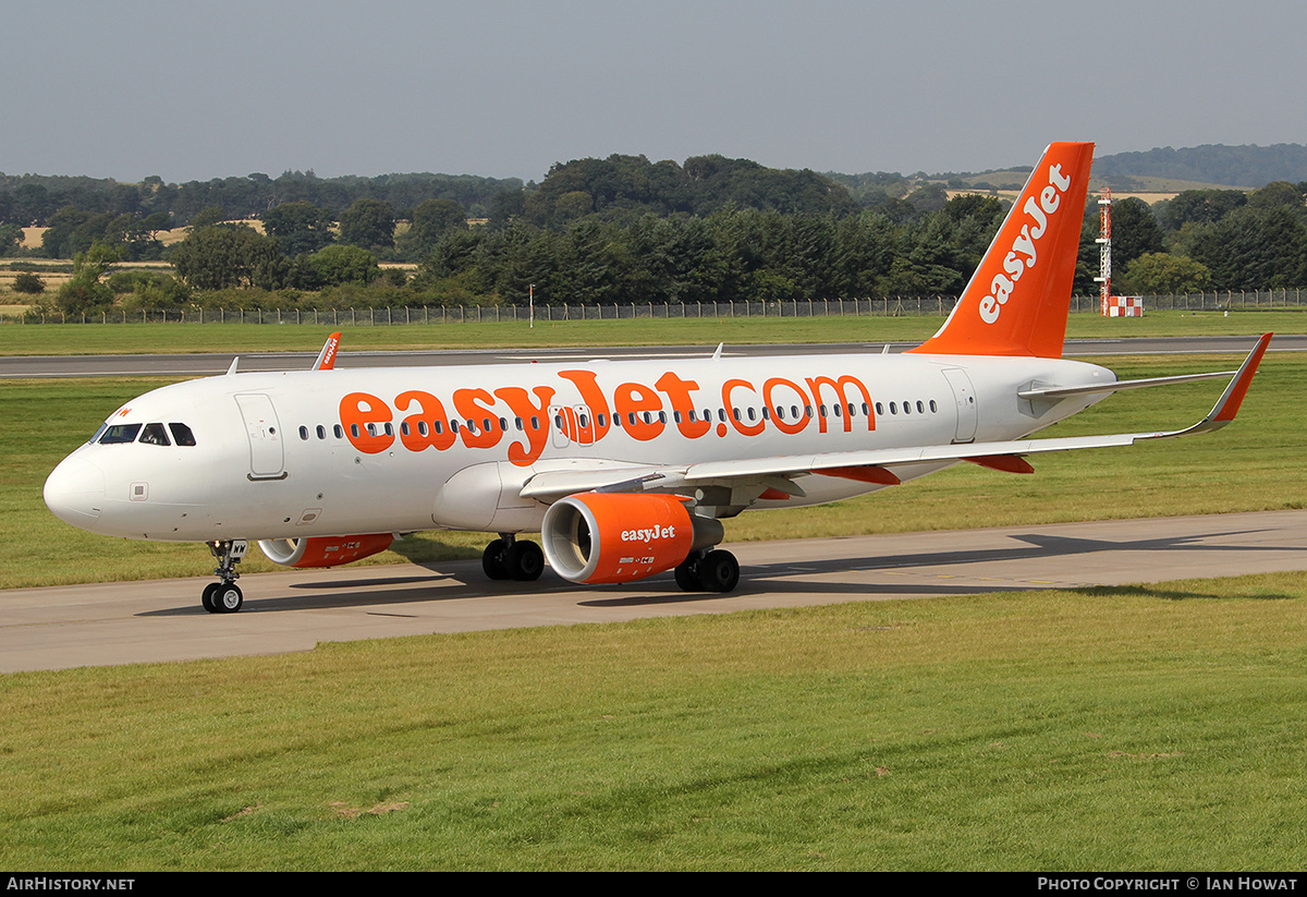 Aircraft Photo of G-EZWW | Airbus A320-214 | EasyJet | AirHistory.net #231090