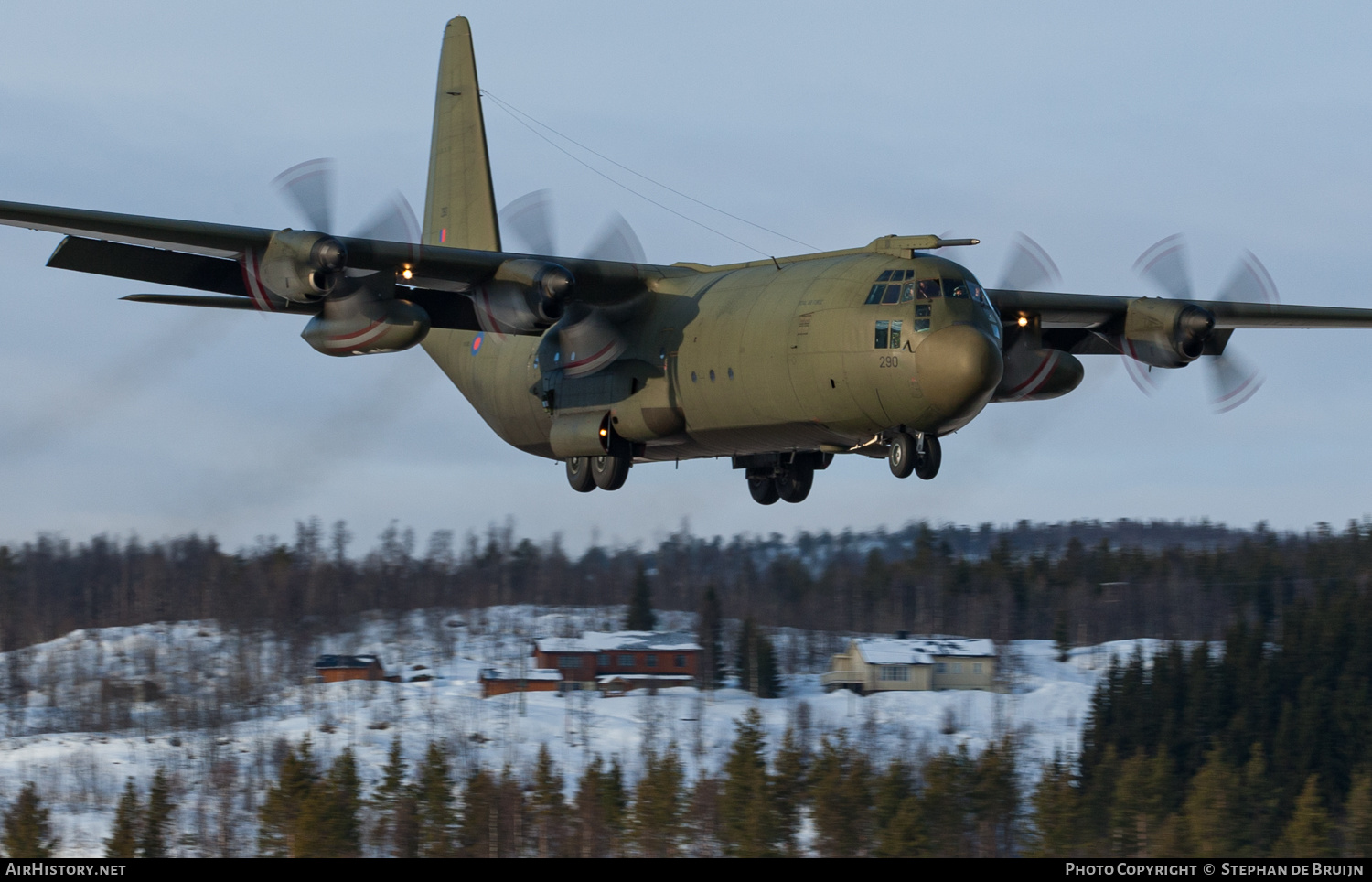 Aircraft Photo of XV290 | Lockheed C-130K Hercules C3 (L-382) | UK - Air Force | AirHistory.net #231135