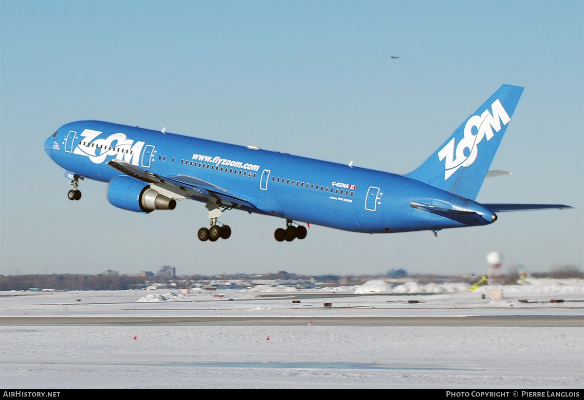 Aircraft Photo of C-GZNA | Boeing 767-306/ER | Zoom Airlines | AirHistory.net #231136