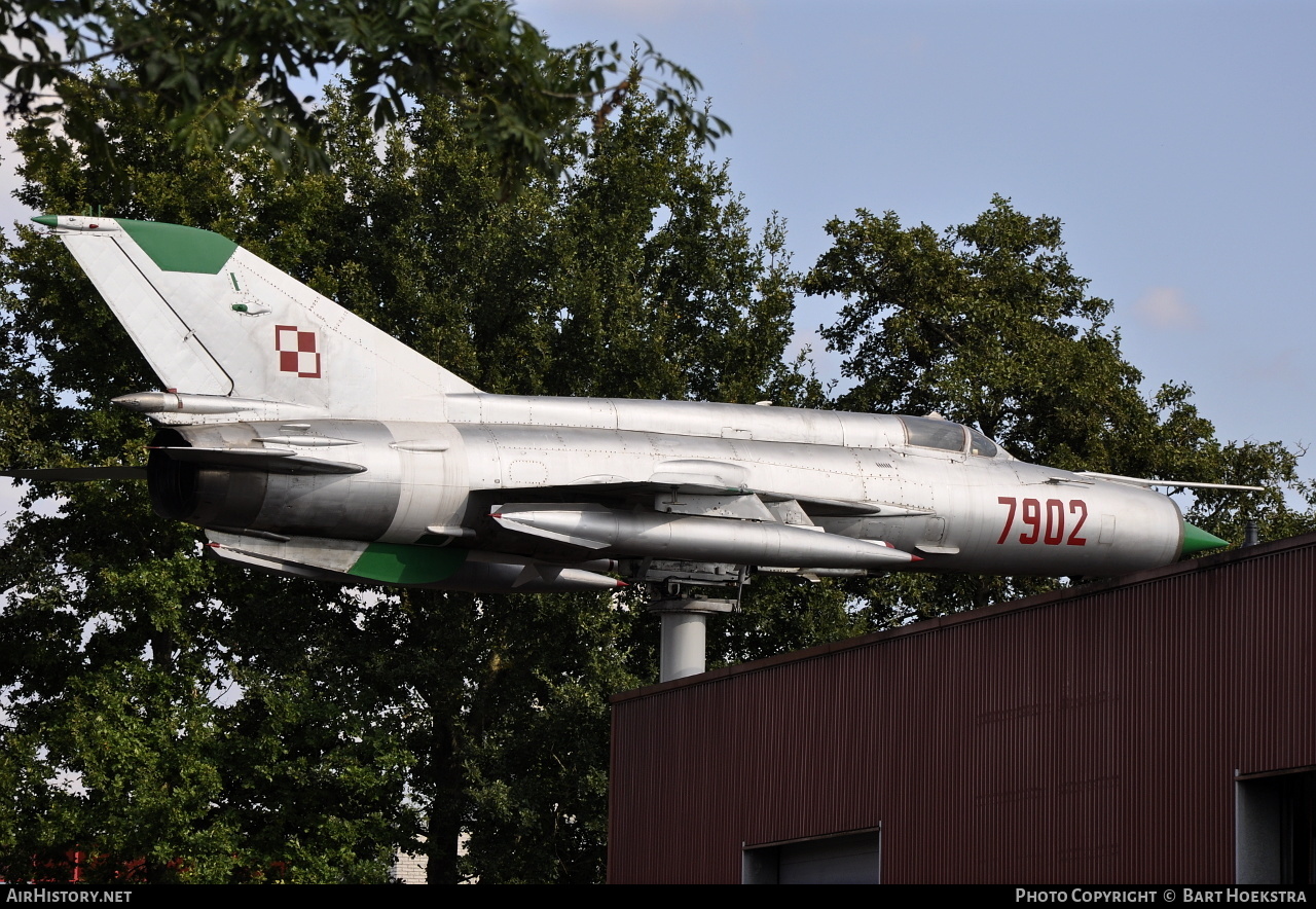 Aircraft Photo of 7902 | Mikoyan-Gurevich MiG-21MF | Poland - Air Force | AirHistory.net #231267
