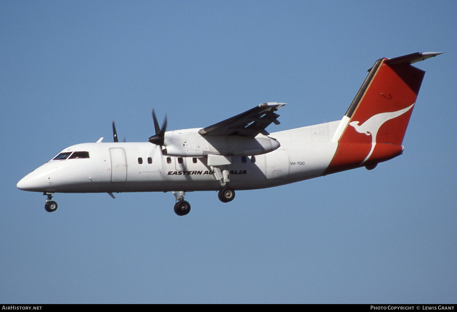 Aircraft Photo of VH-TQO | De Havilland Canada DHC-8-102A Dash 8 | Eastern Australia Airlines | AirHistory.net #231269