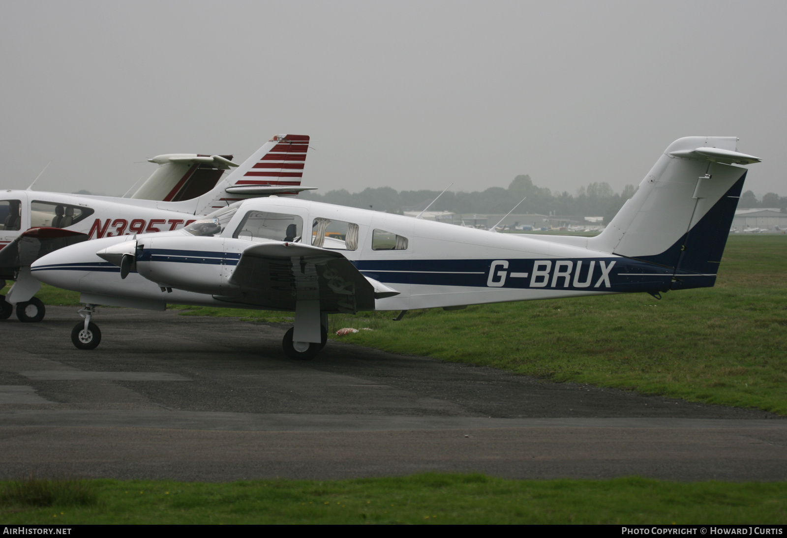 Aircraft Photo of G-BRUX | Piper PA-44-180 Seminole | AirHistory.net #231369