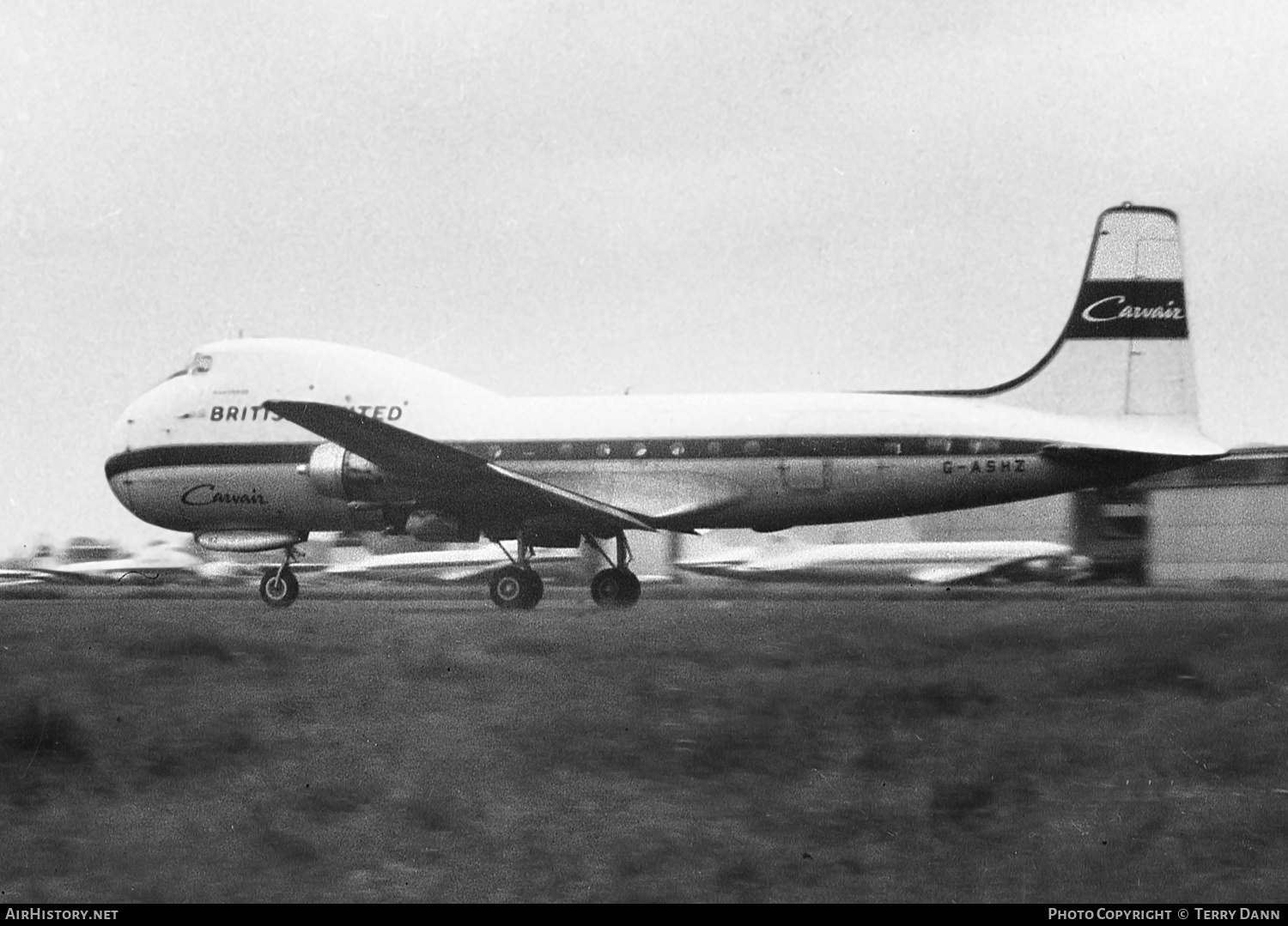 Aircraft Photo of G-ASHZ | Aviation Traders ATL-98 Carvair | British United Air Ferries | AirHistory.net #231436