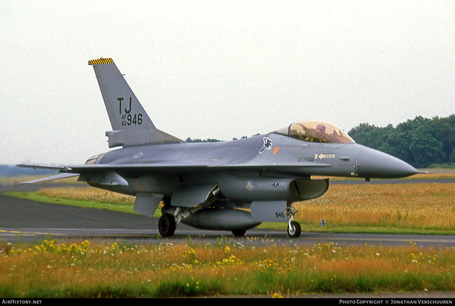 Aircraft Photo of 82-0946 / AF82-946 | General Dynamics F-16A Fighting Falcon | USA - Air Force | AirHistory.net #231467