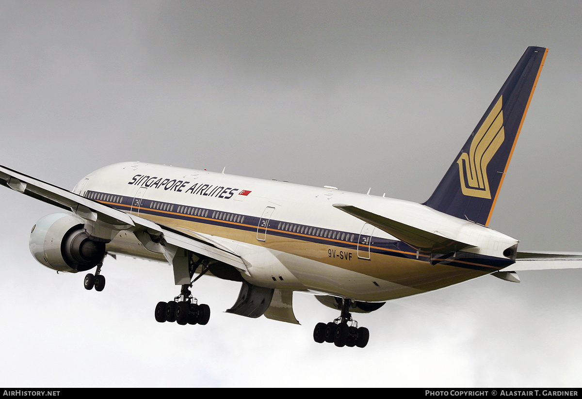 Aircraft Photo of 9V-SVF | Boeing 777-212/ER | Singapore Airlines | AirHistory.net #231476