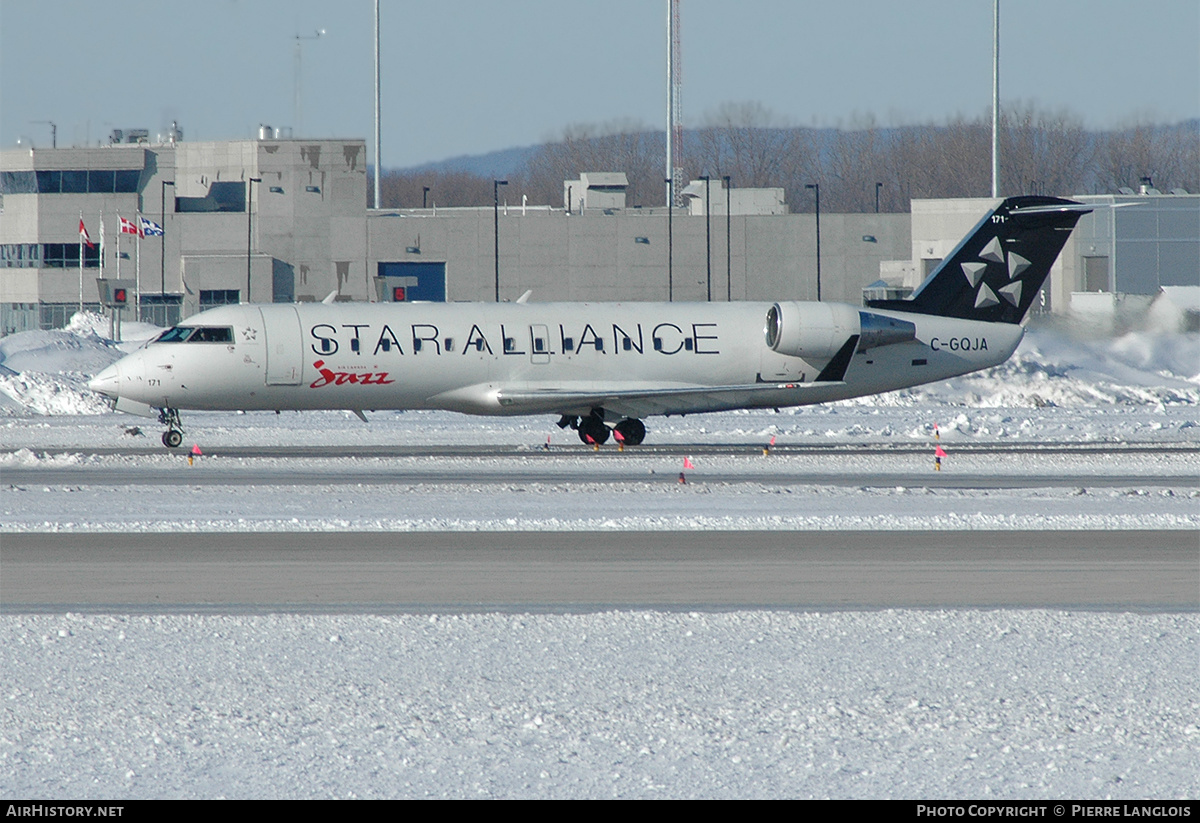 Aircraft Photo of C-GQJA | Bombardier CRJ-200ER (CL-600-2B19) | Air Canada Jazz | AirHistory.net #231478