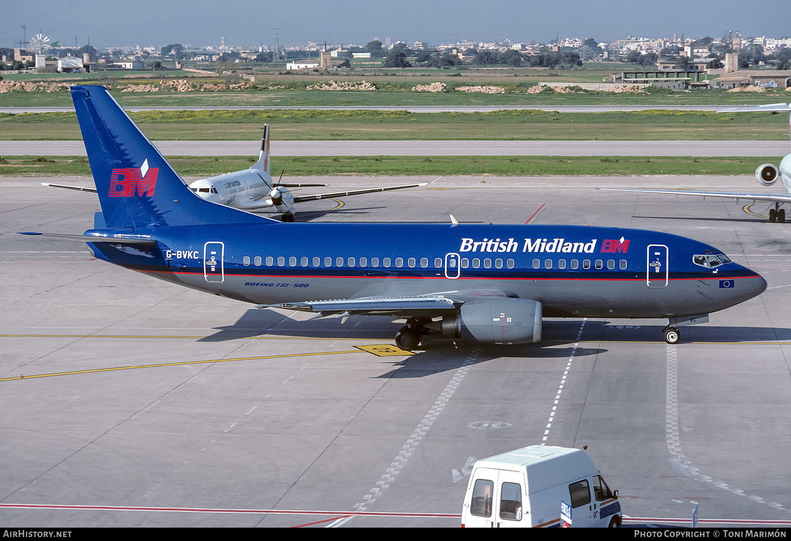 Aircraft Photo of G-BVKC | Boeing 737-59D | British Midland Airways - BMA | AirHistory.net #231611