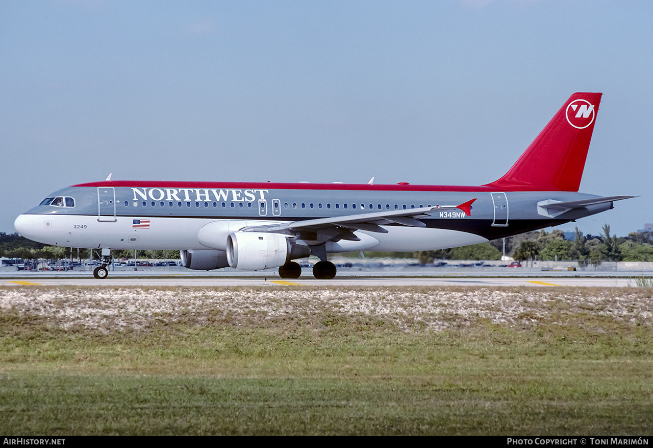 Aircraft Photo of N349NW | Airbus A320-212 | Northwest Airlines | AirHistory.net #231615