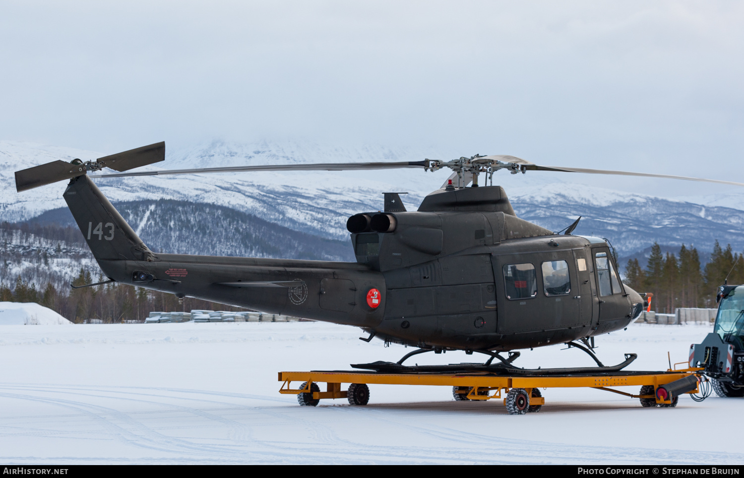 Aircraft Photo of 143 | Bell 412SP Arapaho | Norway - Air Force | AirHistory.net #231640