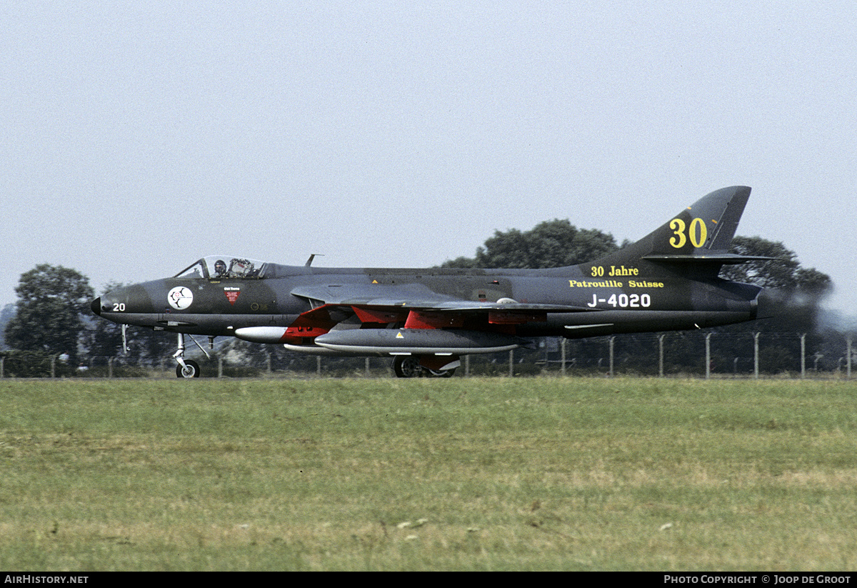 Aircraft Photo of J-4020 | Hawker Hunter F58 | Switzerland - Air Force | AirHistory.net #231715
