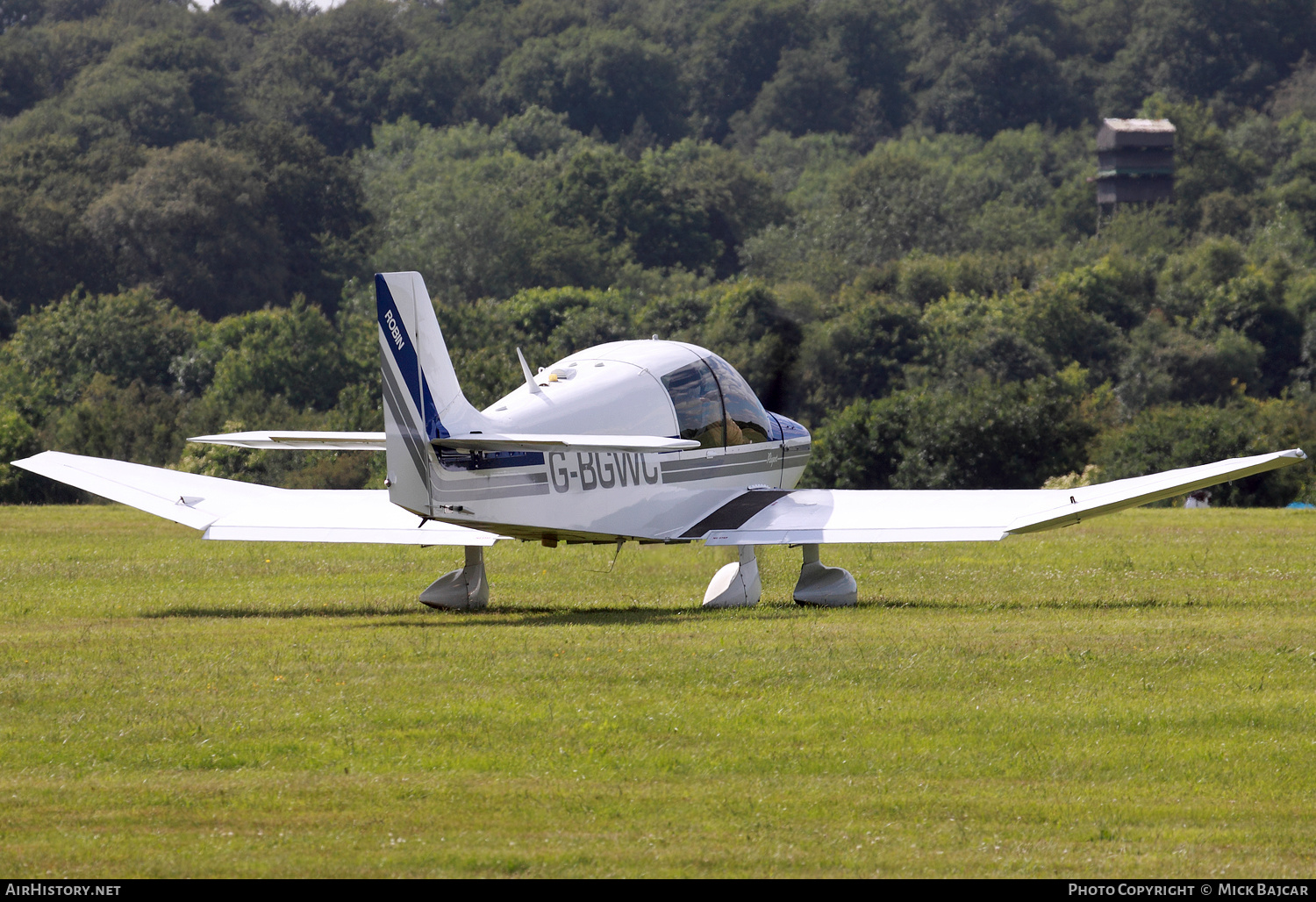 Aircraft Photo of G-BGWC | Robin DR-400-180 Regent | AirHistory.net #231755