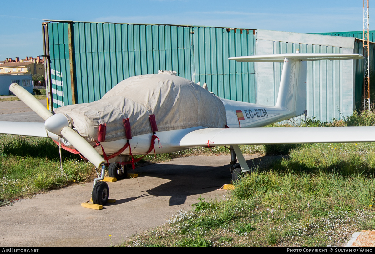 Aircraft Photo of EC-EZM | Valentin Taifun 17E | AirHistory.net #231765