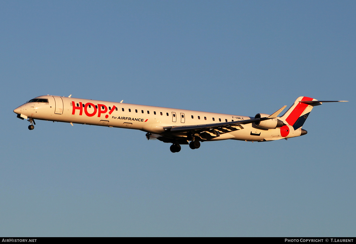 Aircraft Photo of F-HMLE | Bombardier CRJ-1000EL NG (CL-600-2E25) | Hop! | AirHistory.net #231791