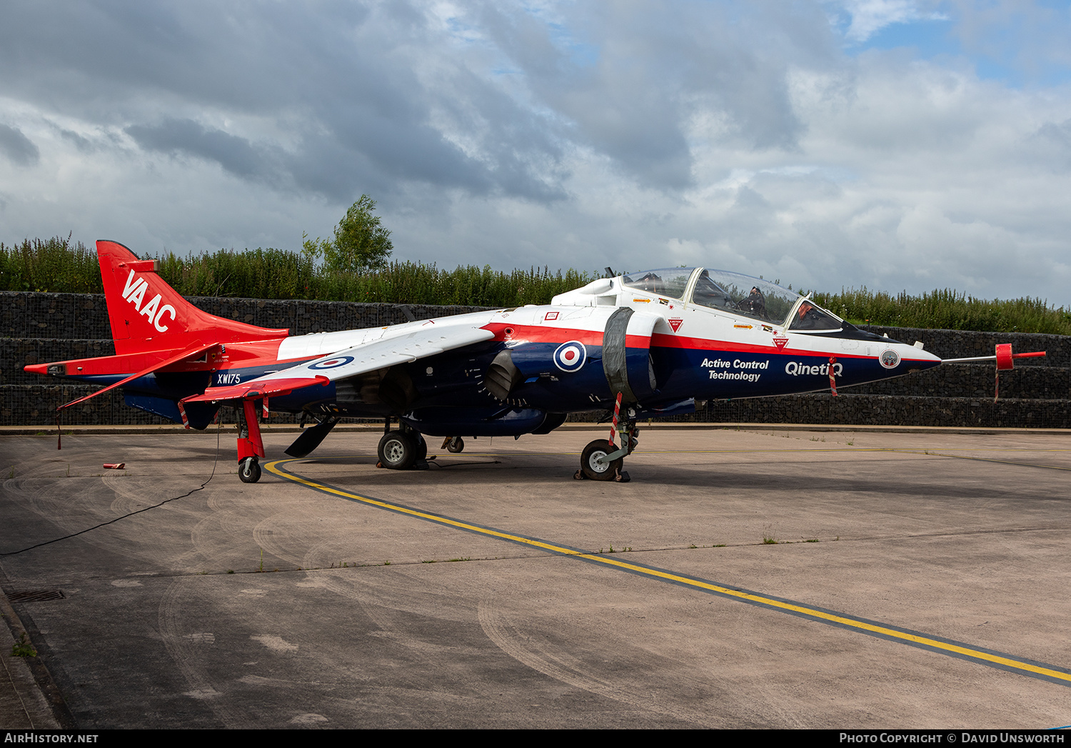 Aircraft Photo of XW175 | Hawker Siddeley Harrier T4 | UK - Air Force | AirHistory.net #231843