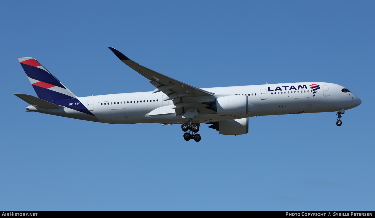 Aircraft Photo of PR-XTC | Airbus A350-941 | LATAM Airlines | AirHistory.net #231858