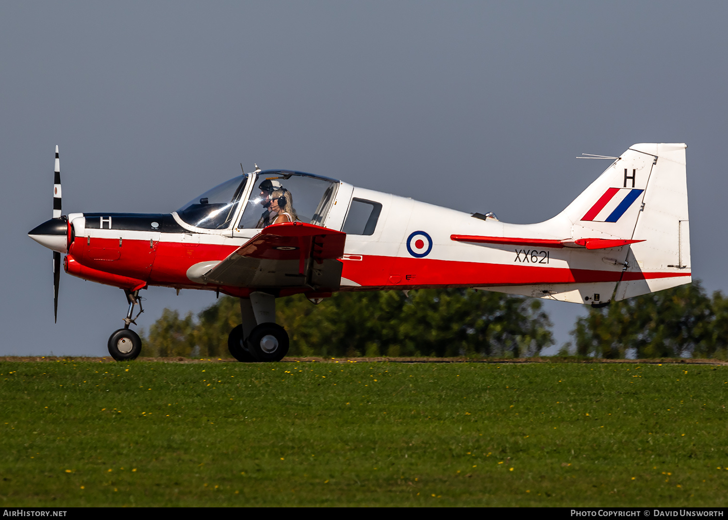 Aircraft Photo of G-CBEF / XX621 | Scottish Aviation Bulldog T1 | UK - Air Force | AirHistory.net #231870