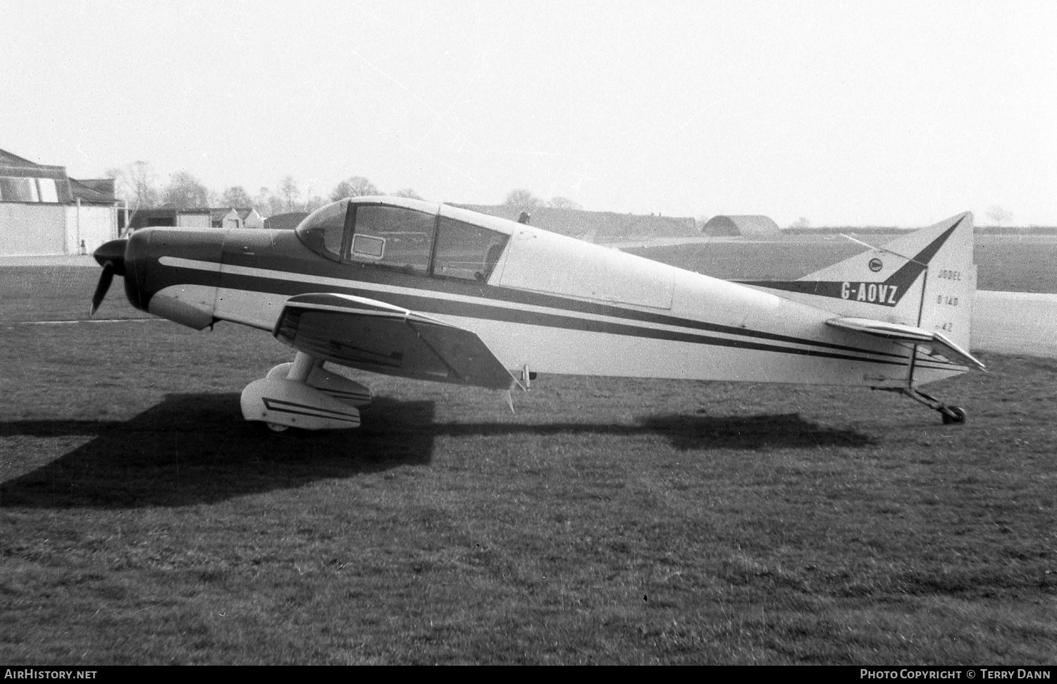 Aircraft Photo of G-AOVZ | SAN Jodel D-140 Mousquetaire | AirHistory.net #231906