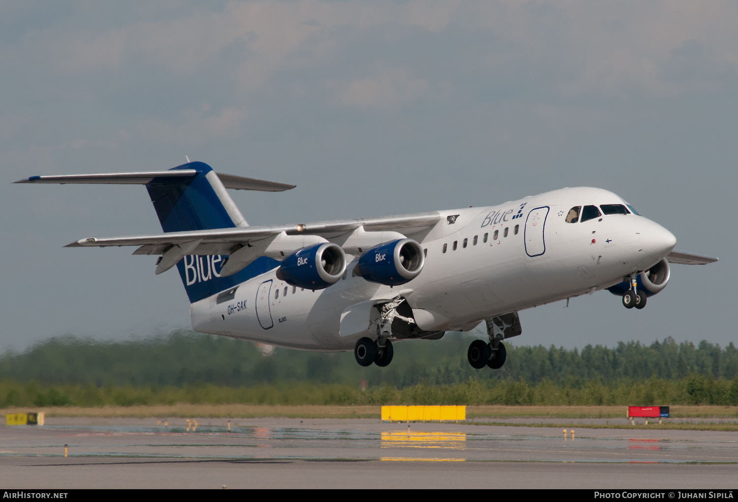 Aircraft Photo of OH-SAK | BAE Systems Avro 146-RJ85 | Blue1 | AirHistory.net #231941