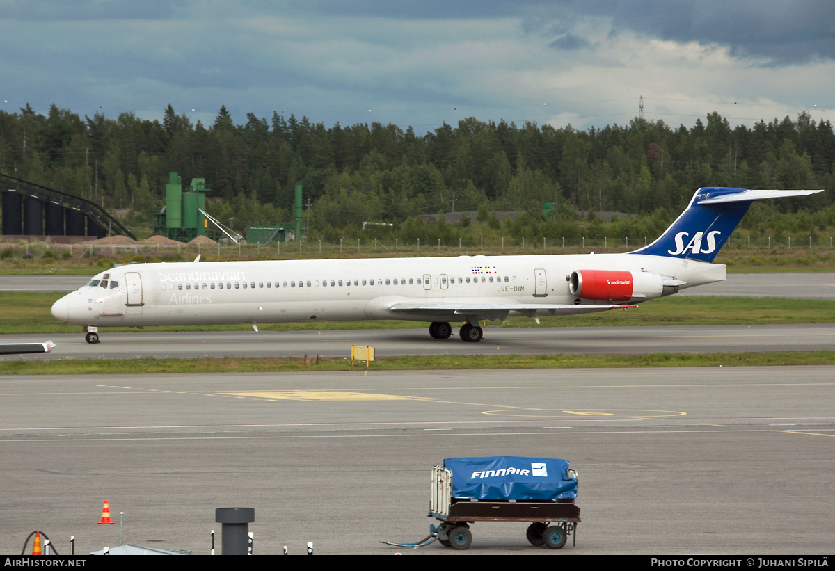Aircraft Photo of SE-DIN | McDonnell Douglas MD-82 (DC-9-82) | Scandinavian Airlines - SAS | AirHistory.net #231962