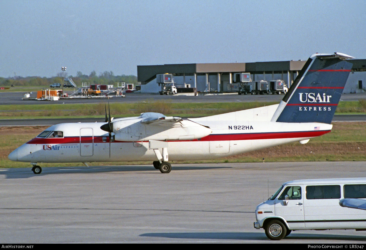 Aircraft Photo of N922HA | De Havilland Canada DHC-8-102 Dash 8 | USAir Express | AirHistory.net #231993