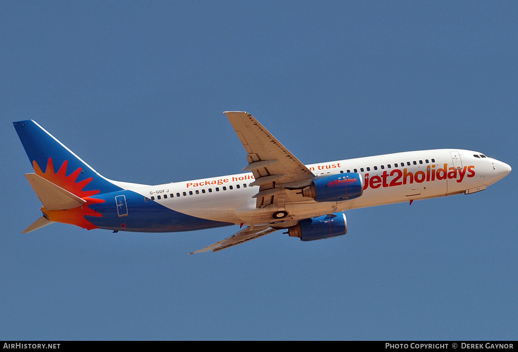 Aircraft Photo of G-GDFJ | Boeing 737-804 | Jet2 Holidays | AirHistory.net #232006