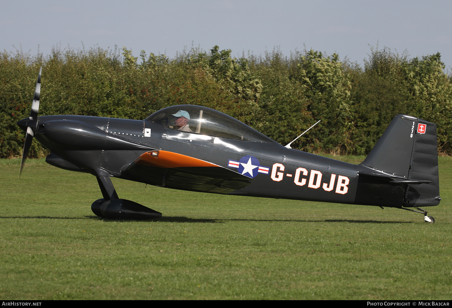 Aircraft Photo of G-CDJB | Van's RV-4 | AirHistory.net #232072