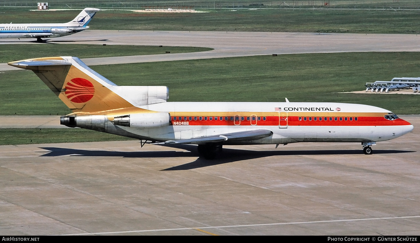 Aircraft Photo of N40488 | Boeing 727-22 | Continental Airlines | AirHistory.net #232166