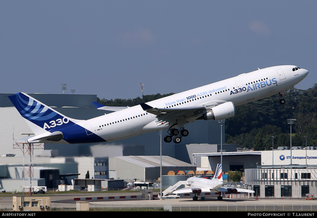 Aircraft Photo of F-WWCB | Airbus A330-203 | Airbus | AirHistory.net #232173