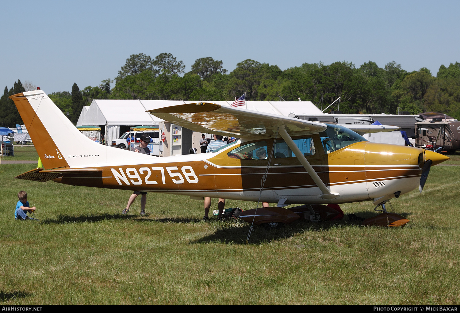 Aircraft Photo of N92758 | Cessna 182N Skylane | AirHistory.net #232314