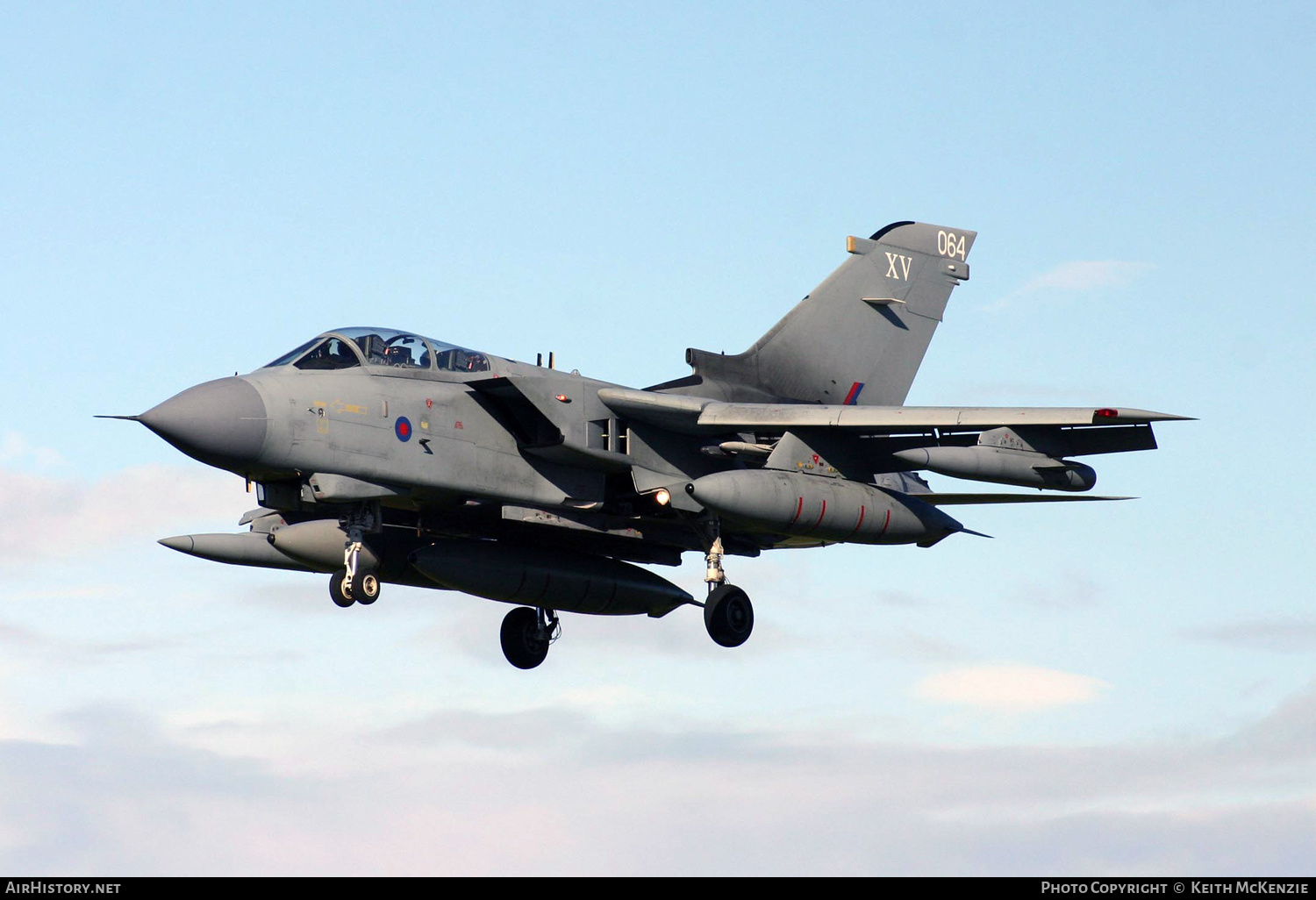 Aircraft Photo of ZA598 | Panavia Tornado GR4 | UK - Air Force | AirHistory.net #232385